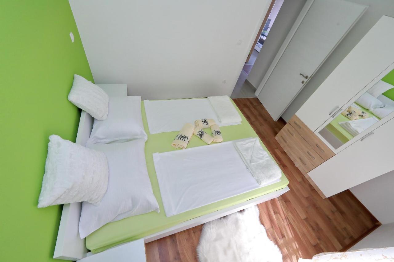 Apartments Nikic Bibinje Exterior photo